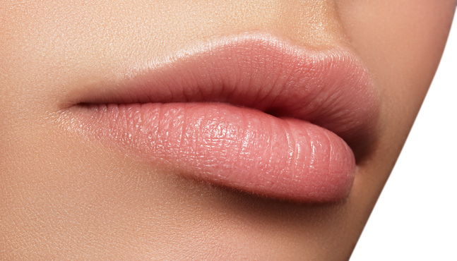maquillage permanent lèvre